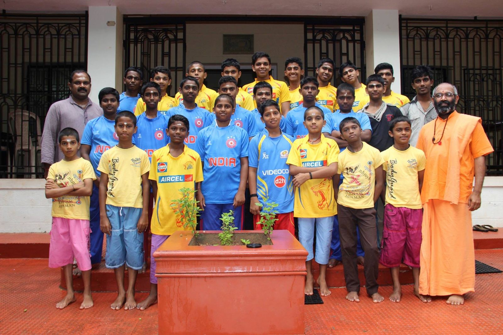 Children, teachers and Swami Tattvarupananda at JJK Gurukulam