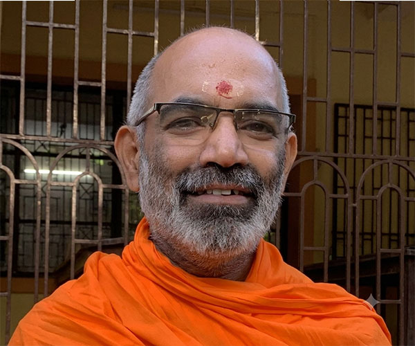 Swami Tattvarupananda Saraswati